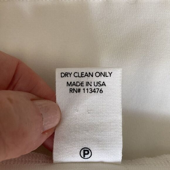 Yigal Azrouel White Sheath Cold Shoulder Dress. Size 0. - Picture 9 of 9